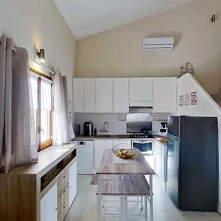 Casa Lidya Βίλα *